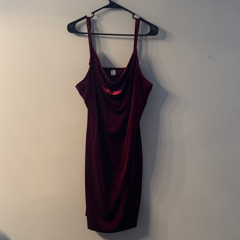 Elegant Burgundy Velvet Dress